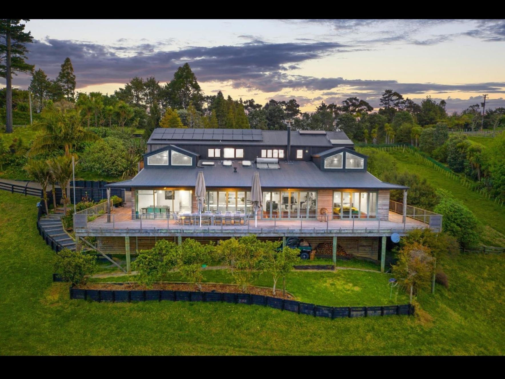 Sunshine Valley Apartment Auckland Exterior photo